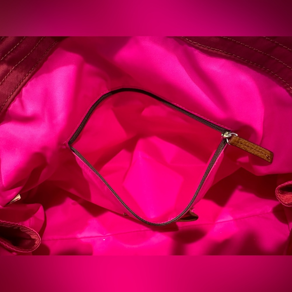 Vintage Dooney & Bourke Victoria Nylon Tote, Red w/ hot pink interior, leather - Picture 7 of 16